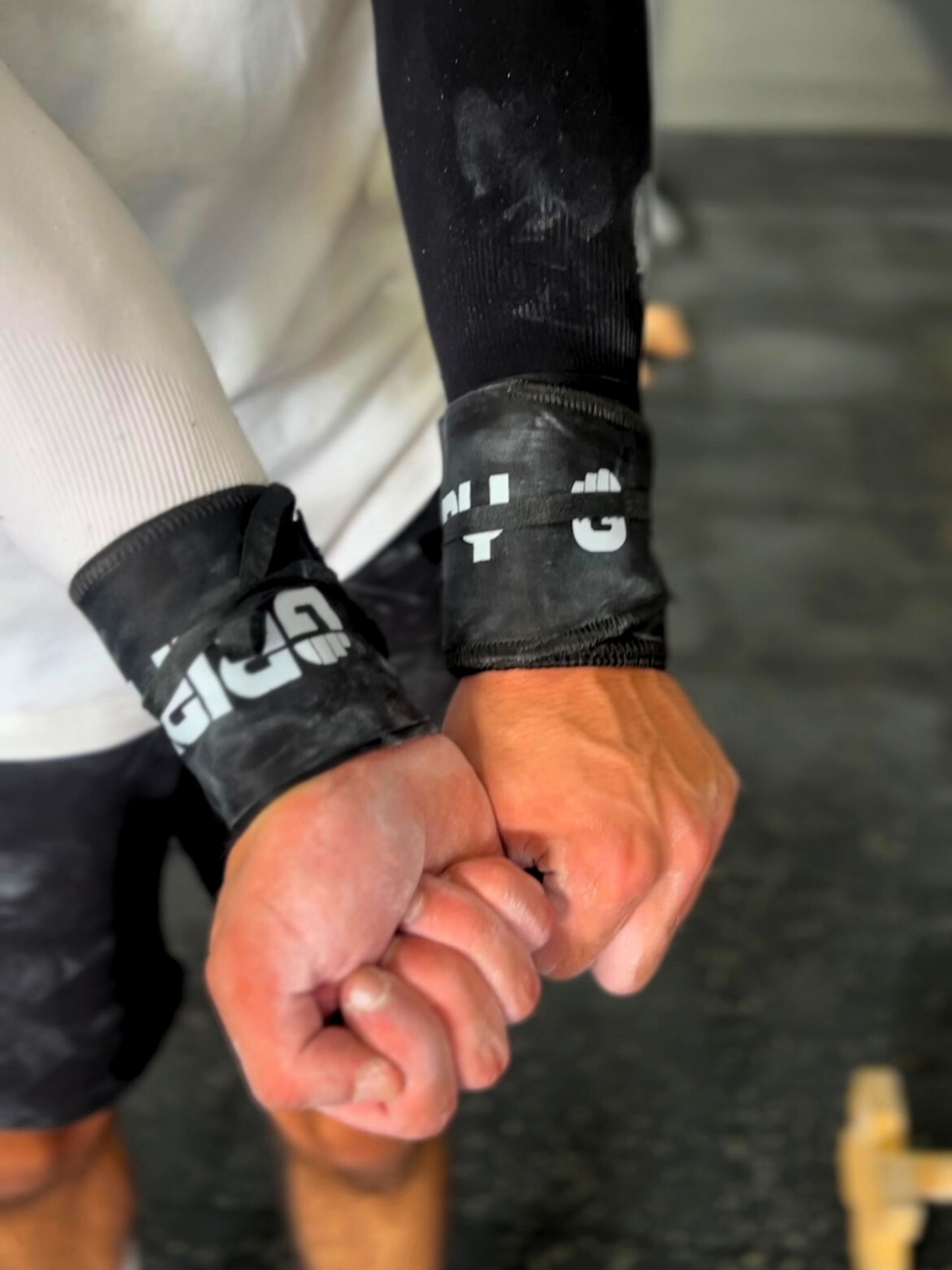 Buy performance wrist wraps in Lebanon for calisthenics and gymnastics. Durable wrist support for training.